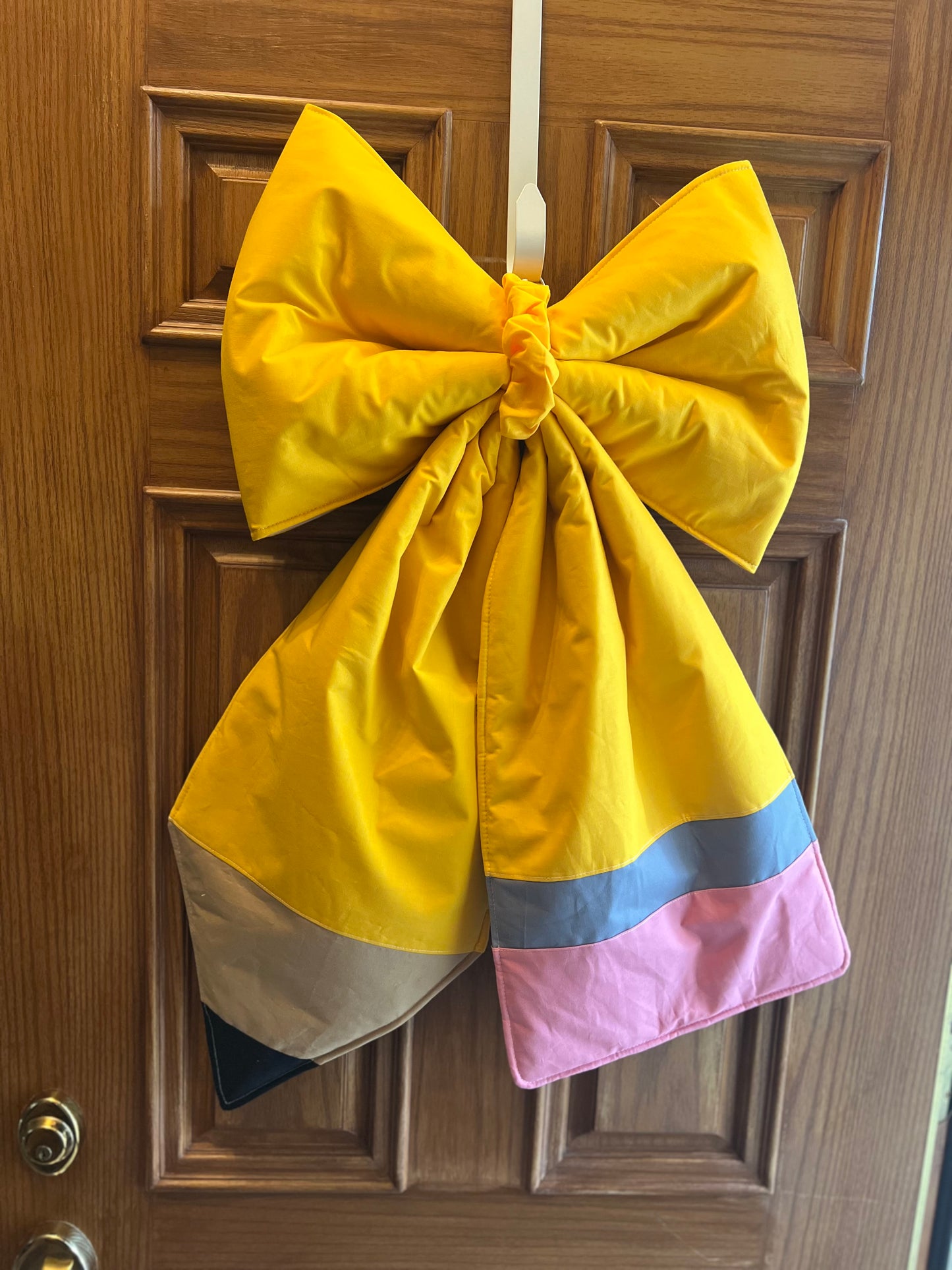 Teacher Bow Door Hanger
